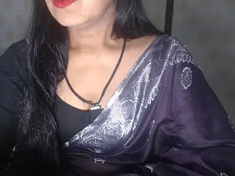 Snapshot of Indianstreamm chatting on 02-26-25, 05:17 Indianstreamm online show from 02-26-25, 05:17