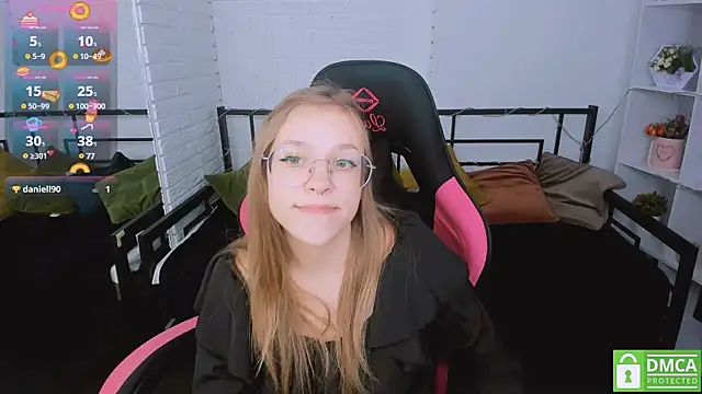 LayriantaVee online show from 01-21-25, 09:57