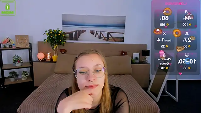 LayriantaVee online show from 02-18-25, 10:05