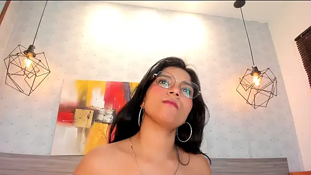 Snapshot of Candys_victoria chatting on 01-14-25, 05:30 Candys victoria online show from 01-14-25, 05:30