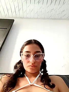 Ary-18 online show from 11-11-25, 01:33