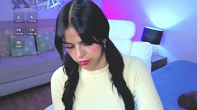 Eliie Ruizz online show from 02-21-26, 04:24