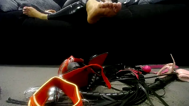 Snapshot of Niquitasparkles chatting on 01-21-25, 05:41 Niquitasparkles online show from 01-21-25, 05:41