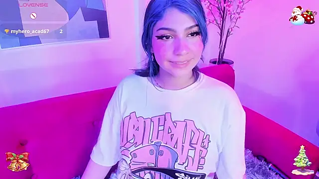 Salem skyler  online show from 12-17-24, 10:23