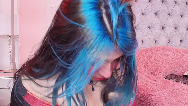 Salem skyler  online show from 10-12-25, 04:11