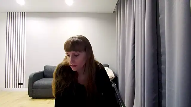 Daniella Lorente online show from 12-21-24, 07:38