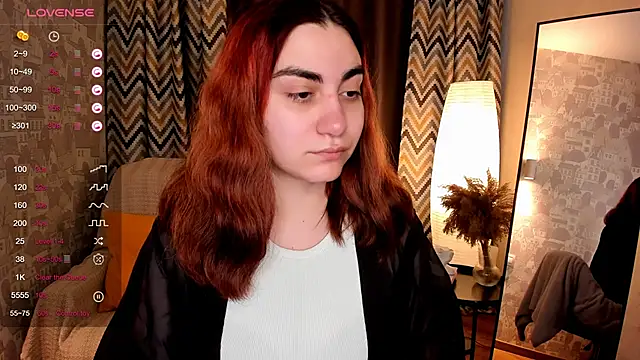 hannacheekss  online show from 10-10-25, 02:10