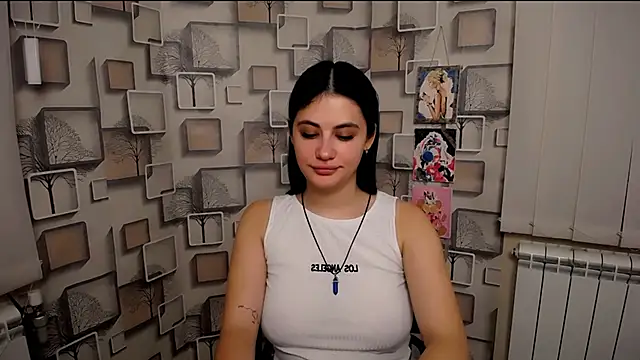 AliceSexyyy  online show from 10-08-25, 09:40