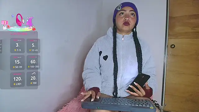 Snapshot of Dailyn_Adams chatting on 12-03-25, 07:38 Dailyn Adams online show from 12-03-25, 07:38