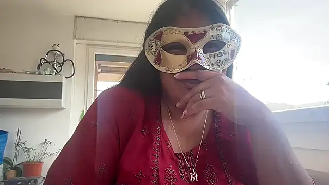 Snapshot of MashaCL chatting on 11-07-25, 10:15 MashaCL online show from 11-07-25, 10:15