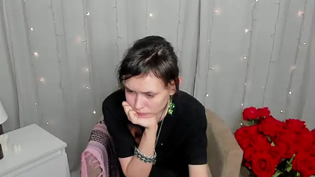 Emily Strikeee online show from 02-15-25, 10:55