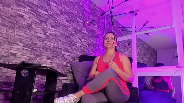 monicarousey online show from 01-11-25, 10:40