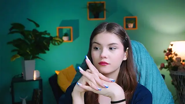 Snapshot of EvaThopson chatting on 12-04-24, 08:12 EvaThopson online show from 12-04-24, 08:12