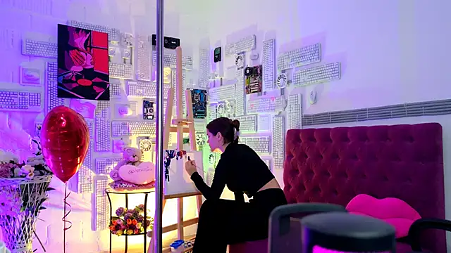 Snapshot of EvaThopson chatting on 02-13-25, 12:21 EvaThopson online show from 02-13-25, 12:21