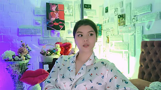 Snapshot of EvaThopson chatting on 02-19-25, 06:54 EvaThopson online show from 02-19-25, 06:54