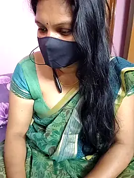 Lilly-queen online show from 03-19-25, 05:17