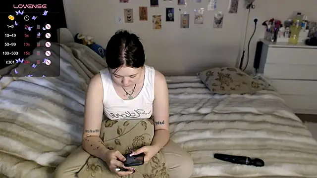 BettyandRich  online show from 11-07-25, 08:25