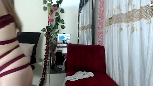 Madam dali online show from 02-05-25, 03:52