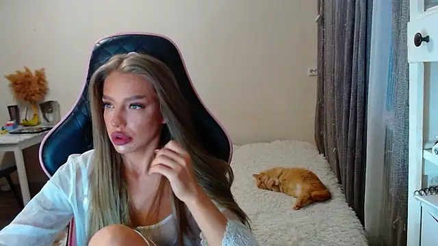 lonely dreamm online show from 01-04-25, 01:31