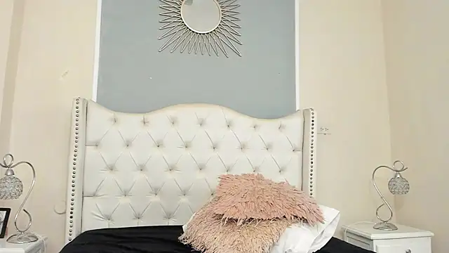 Ambar Collingg online show from 01-31-25, 04:06