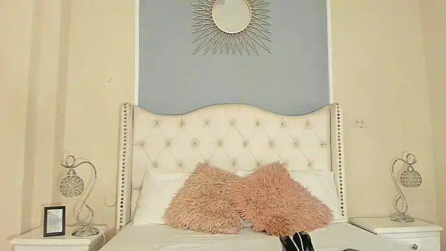 Ambar Collingg online show from 03-04-25, 01:28