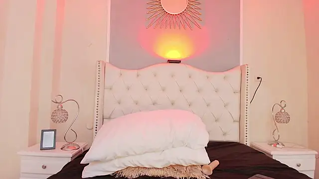 Ambar Collingg online show from 03-11-25, 05:13