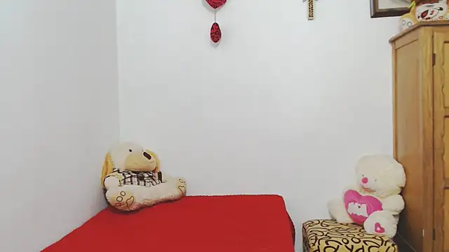 ariellth online show from 10-14-25, 02:40