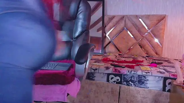 Snapshot of engel_devil chatting on 11-13-25, 11:42 engel devil online show from 11-13-25, 11:42