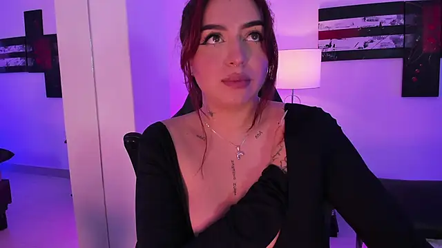 AnnikaMerliahh  online show from 02-18-25, 06:15