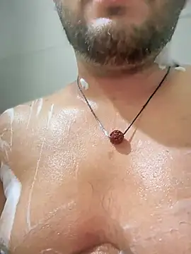 Snapshot of ved240 chatting on 03-03-25, 01:31 ved240 online show from 03-03-25, 01:31