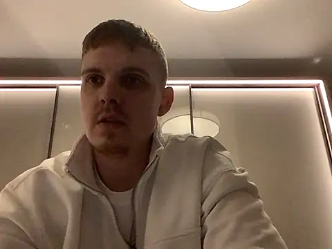 Snapshot of neilho1 chatting on 01-17-25, 06:54 neilho1 online show from 01-17-25, 06:54