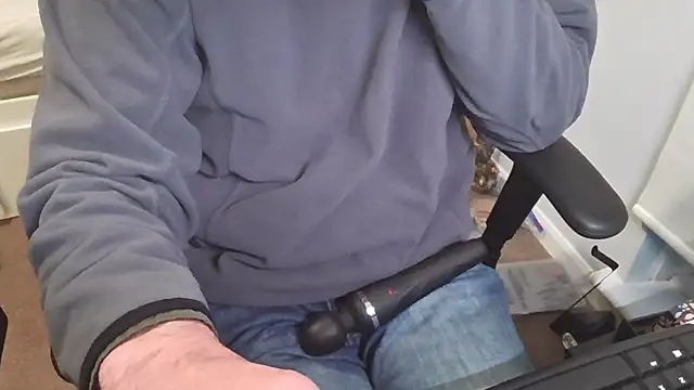 an4y8ot online show from 11-26-25, 04:08