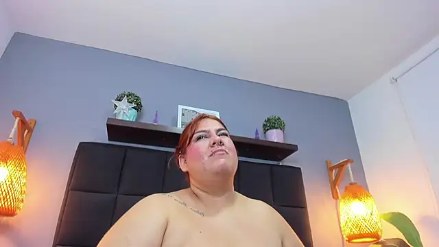 Snapshot of noaah_brown chatting on 12-24-24, 02:01 noaah brown online show from 12-24-24, 02:01