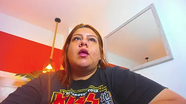 Snapshot of noaah_brown chatting on 01-25-25, 02:15 noaah brown online show from 01-25-25, 02:15