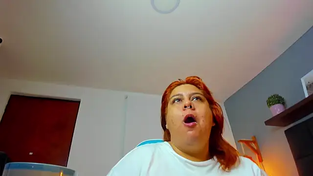 Snapshot of noaah_brown chatting on 02-18-25, 12:06 noaah brown online show from 02-18-25, 12:06