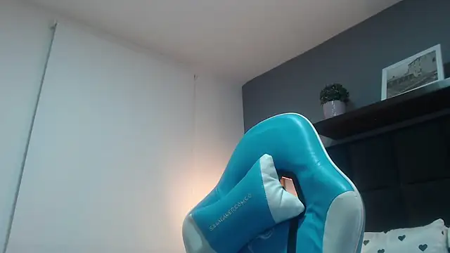 Snapshot of noaah_brown chatting on 03-04-25, 12:12 noaah brown online show from 03-04-25, 12:12