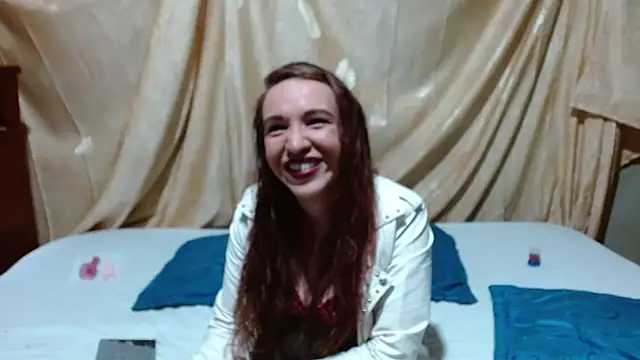 Snapshot of Sydney_kanee chatting on 10-12-25, 03:49 Sydney kanee online show from 10-12-25, 03:49