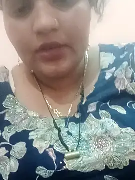 Snapshot of seemi_bhabhi chatting on 02-09-25, 03:00 seemi bhabhi online show from 02-09-25, 03:00