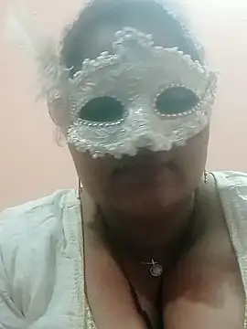 Snapshot of seemi_bhabhi chatting on 02-26-25, 02:57 seemi bhabhi online show from 02-26-25, 02:57