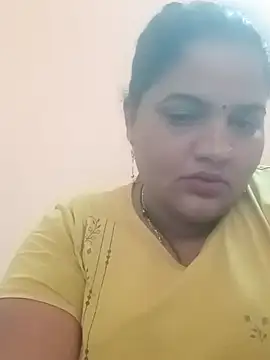 Snapshot of seemi_bhabhi chatting on 03-18-25, 04:47 seemi bhabhi online show from 03-18-25, 04:47