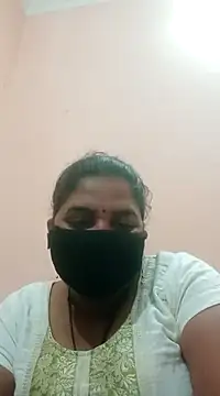 Snapshot of seemi_bhabhi chatting on 03-21-25, 05:54 seemi bhabhi online show from 03-21-25, 05:54