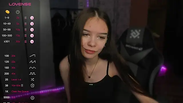 SweetyDeviliya online show from 11-17-25, 09:26