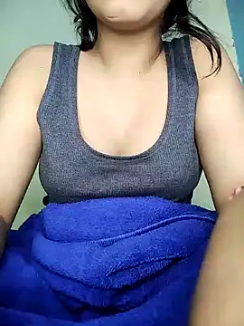 Snapshot of hottysameera chatting on 01-10-25, 03:27 hottysameera online show from 01-10-25, 03:27