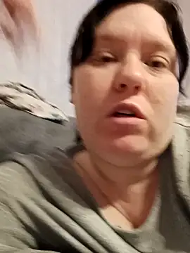 Snapshot of CurvyMilf1992 chatting on 12-06-24, 07:54 CurvyMilf1992 online show from 12-06-24, 07:54