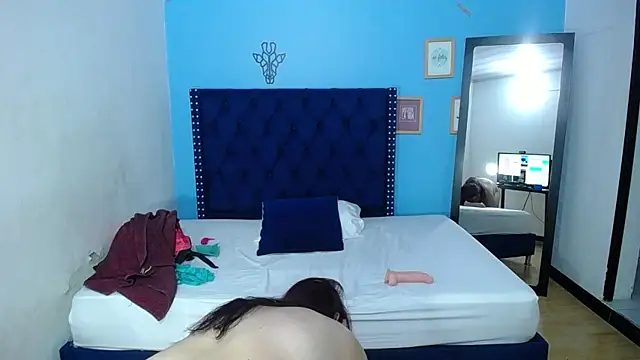 kinky redhead18 online show from 12-20-24, 07:50