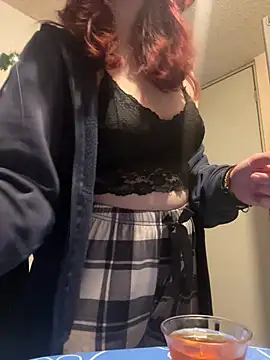 Snapshot of Nina-Chick777 chatting on 02-11-26, 02:22 Nina-Chick777 online show from 02-11-26, 02:22