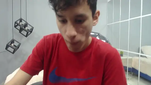 Snapshot of alan_ws chatting on 12-11-24, 12:23 alan ws online show from 12-11-24, 12:23