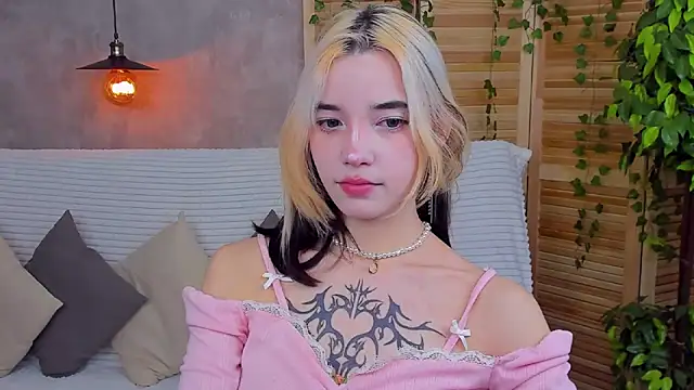 Snapshot of as1an_girlfriend chatting on 01-22-25, 03:31 as1an girlfriend online show from 01-22-25, 03:31