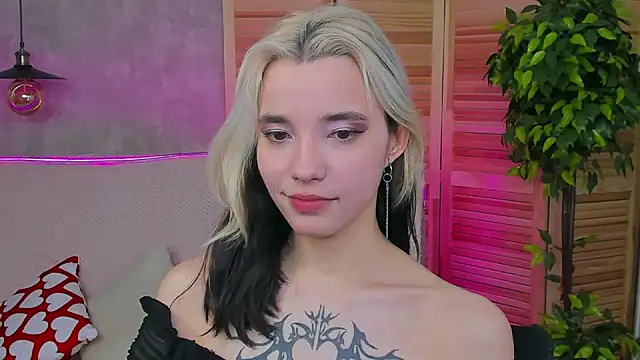 Snapshot of as1an_girlfriend chatting on 03-05-25, 08:43 as1an girlfriend online show from 03-05-25, 08:43