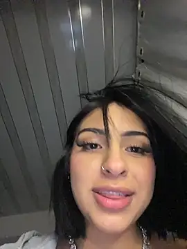 Hilary pinkk online show from 12-14-25, 02:06